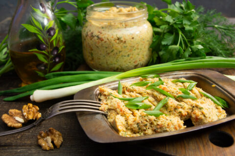 Paté de pechuga de pollo con nueces y zanahoria